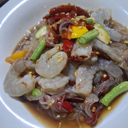 ตำเส้นเล็กกุ้งสด1เกาเหลาตีนไก่1ขนมจีน2