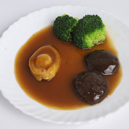 สเต็กเป๋าฮื้อ 鲍鱼排 Abalone steak