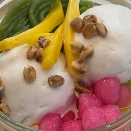 ไอติมกะทิทรงเครื่อง