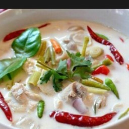 ต้มข่าไก่