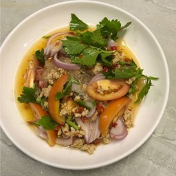 ยำวุ้นเส้นหมู