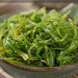 กะเพรา หมีปรุงรส บวกครกเหนือ