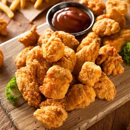 นักเก็ตไก่ทอด炸鸡块
