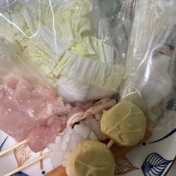 Aomsin ชาบูเสียบไม้รอบดึก