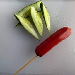 ไส้กรอกแดง