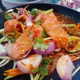 ยำมะม่วง แชลม่อน