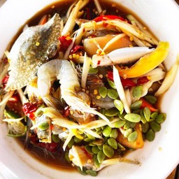 ตำปูม้าสดกุ้งสดปลาร้า