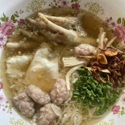 ก๋วยจั๊บญวนอุบลนายต้น สูตรต้นตำรับความอร่อยจากอุบล
