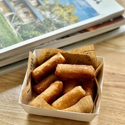 ปอเปี๊ยะเผือกทอด