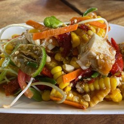 ตำข้าวโพดไข่เค็ม/ปลาร้า