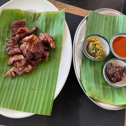 หมูแห้งทอด