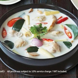 ต้มข่าไก่