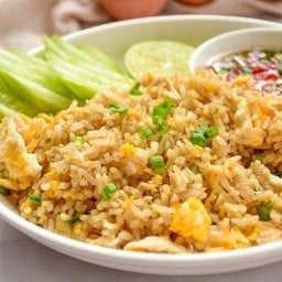 ข้าวผัดไข่เน้นๆ.