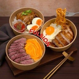 Fulsion (ฟูลชั่น) - ข้าวหน้าเนื้อ ข้าวหมูทอดไข่ข้น ข้าวยำหมูแซ่บ กะเพราหมูทอด มาม่าเกาหลี