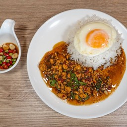 ပုဇွန်ဖက်ကဖောင်းထမင်း  PRAWN PAKAPAUNG RICE