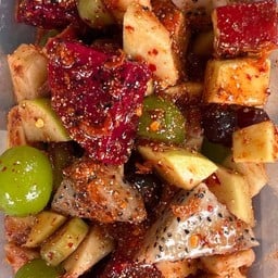 ผลไม้รวมคลุกน้ำปลาหวาน