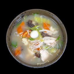 ၁၂မျိုးဟင်းချို (ကြက်)  ASSORTED SOUP(CHICKEN)