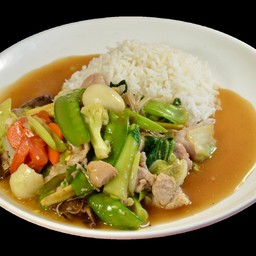 ဝက်ထမင်းပေါင်း PORK CHOPSUEY RICE