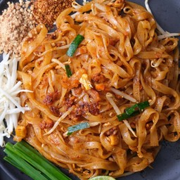 ผัดไทยซอสดั้งเดิม(ไข่)