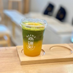 Orange Matcha (มัทฉะน้ำส้ม)