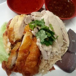 ข้าวมันไก่รสเด็ด หนองน้ำแดง