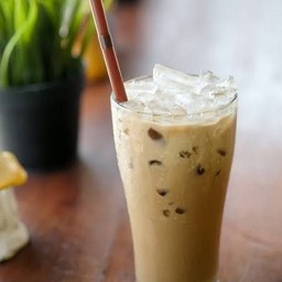 ကော်ဖီအေး  ICED COFFEE