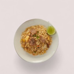 ข้าวผัดไข่ใส่หมู
