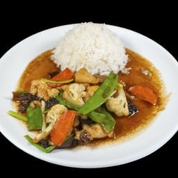 ပင်လယ်စာခရုဆီထမင်း SEAFOOD OUSTER SAUCE RICE