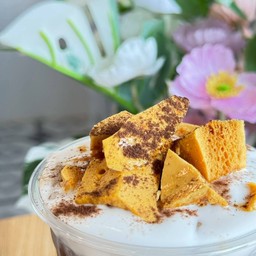 ดัลโกน่าท๊อฟฟี่ (ท๊อปปิ้ง 6  ชิ้น)