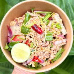 ยำมาม่า