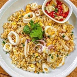 ทอดที (อาหารตามสั่ง ลูกชิ้น น้ำหวาน)