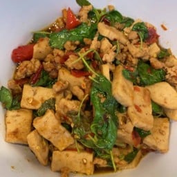 กระเพราหมูสับ+หมูยอ