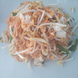 ผัดไทย-หอยทอดจอมทอง 15