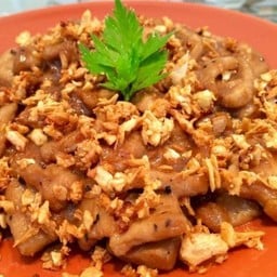 คอหมูย่าง ไส้ย่าง จิ้มแจ่ว น้ำตก