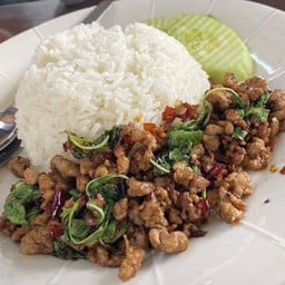 ข้าวกะเพราะหมูสับ