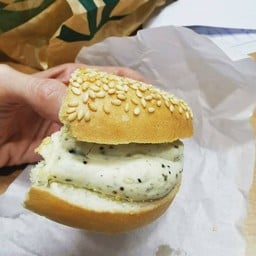 Starbucks เซ็นทรัล พระราม2 ชั้น 3