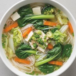 ก๋วยเตี๋ยวน้ำผักรวม