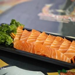 Norwegian salmon แล่สดวันต่อวัน