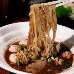 ก๋วยเตี๋ยวเรือลูกเจ๊เล็ก สาขา 5