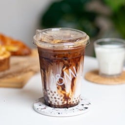 2AM Brown Sugar Bubbles Latte (M)