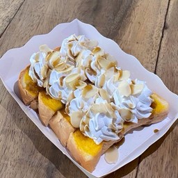 ปังปิ้งวิปอัลม่อนคาราเมล