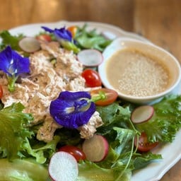 สลัดทูน่า