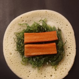 ยำสาหร่าย+ปูอัด