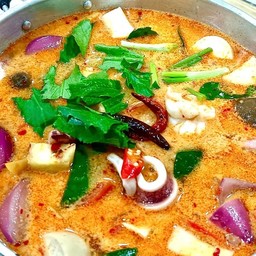 เก้าเกรซยำแซบ หนองแขม