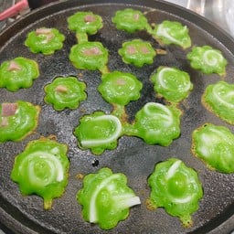 ขนมครกสิงคโปร์(ขนมครกใบเตย)