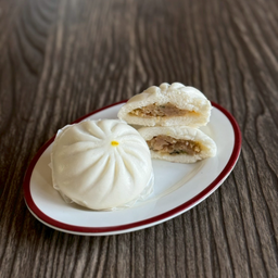 ซาลาเปา ใส้ไก่สับ (Steamed Stuff Bun - Chicken)