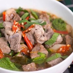 ต้มแซบเนื้อสด เนื้อนุ่ม +น้ำจิ้มแจ่วพริกป่นรสเด็ด