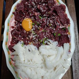 แจ๋วฮ้อนเนื้อถ้วย