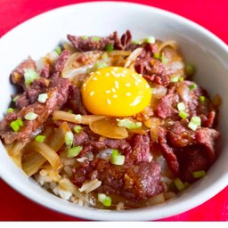 ข้าวหน้าเนื้อ