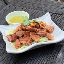 เนื้อตุ๋นลวก น้ำจิ้มซีฟู้ด
